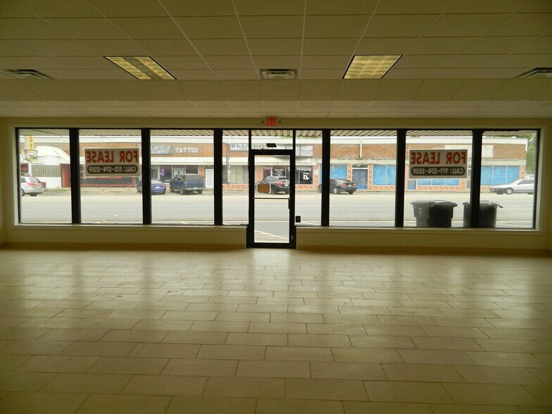 More Photos Of 105 W Veterans Memorial Blvd, Killeen Auto Repair For Lease