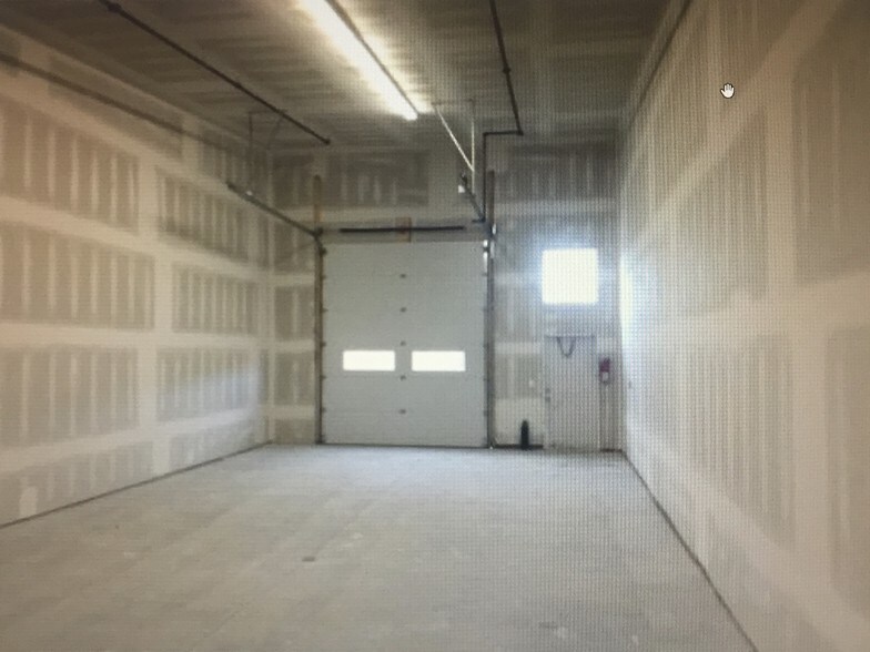 More Photos Of 9903 209 St NW, Edmonton Warehouse For Sale