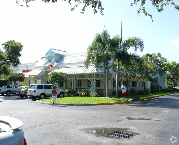 Primary Photo Of 8440-8460 W Broward Blvd, Fort Lauderdale Freestanding For Sale