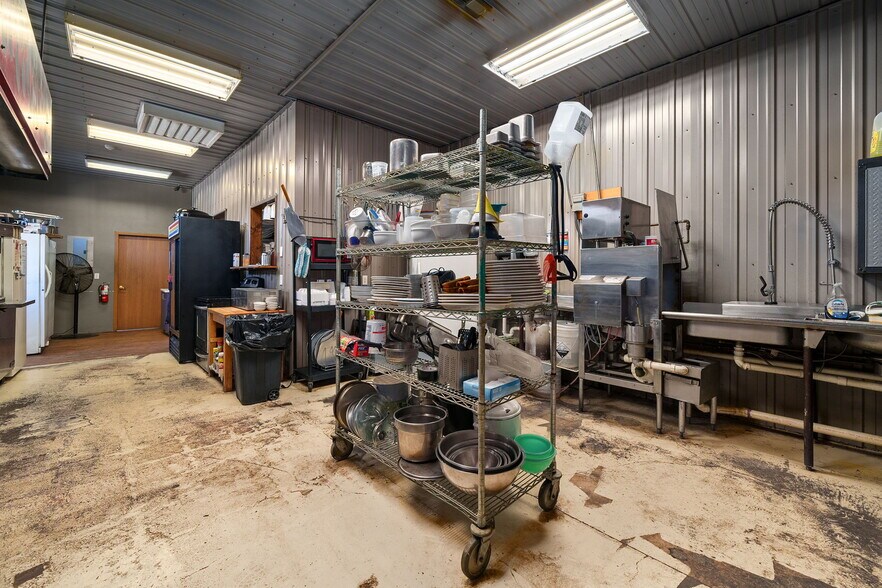 More Photos Of 247 Highway H, Leasburg Restaurant For Sale