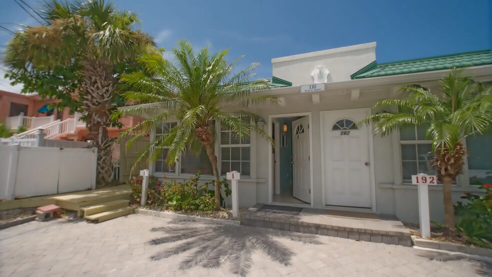 More Photos Of 110 Beach Road #1, Siesta Key Specialty For Sale