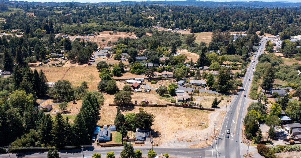 More Photos Of 1794 Hwy 116 S 1794 Hwy 116 S, Sebastopol Flex For Sale