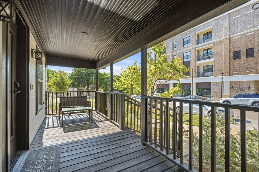 More Photos Of 7274 Elm St, Frisco Office For Sale