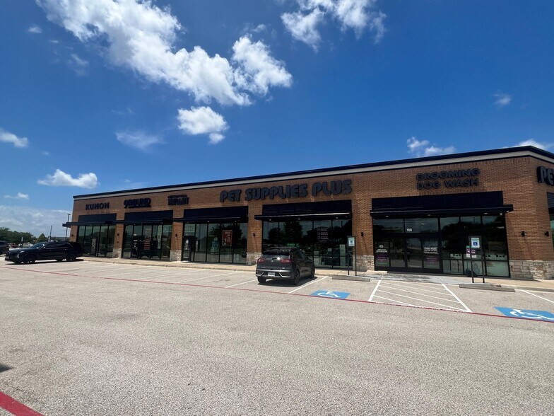 More Photos Of 29711 Kingsland Blvd, Katy Unknown For Lease