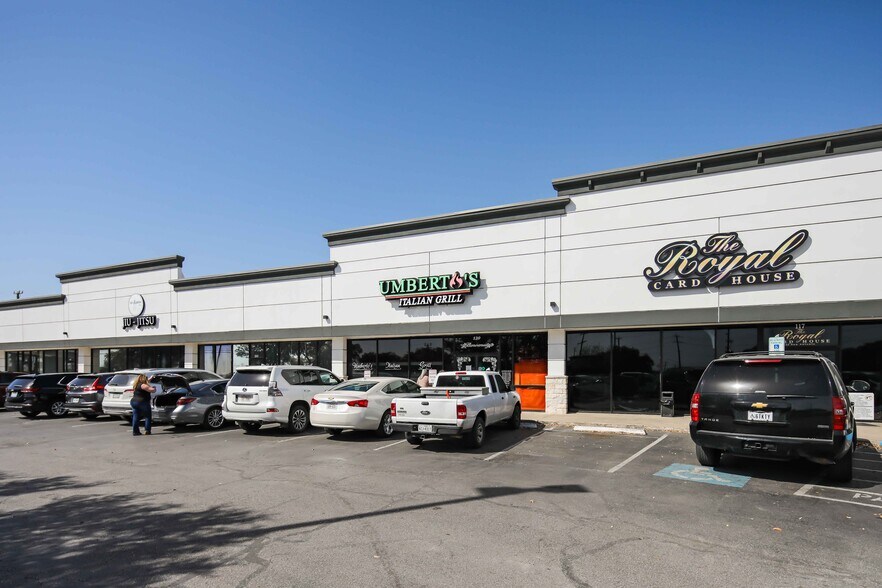 More Photos Of 7616 Culebra Rd, San Antonio Unknown For Lease