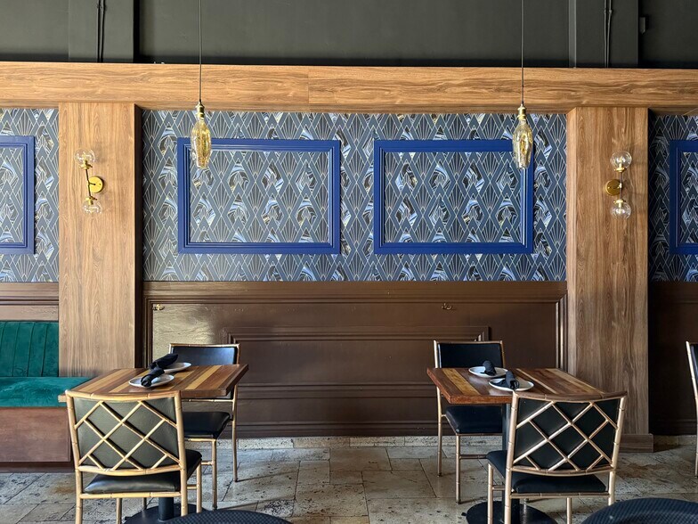 More Photos Of 66 W Alisal St, Salinas General Retail For Lease