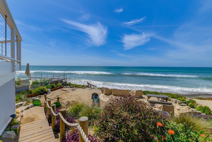 More Photos Of 2633 Ocean St, Carlsbad Apartments For Sale