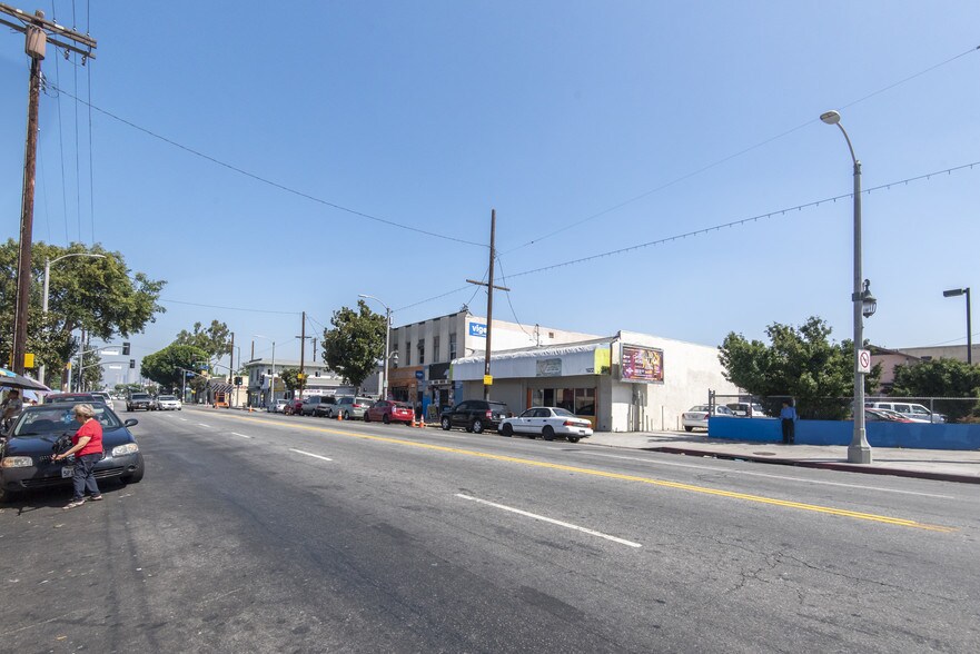 More Photos Of 4620 S Central Ave, Los Angeles Storefront For Sale