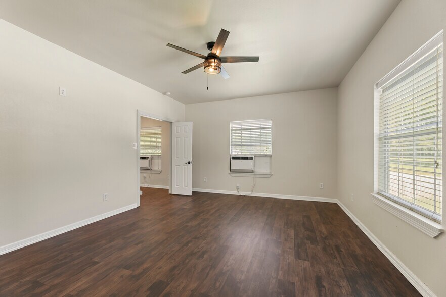 More Photos Of 29069 Bonilla Ln, Katy Land For Lease