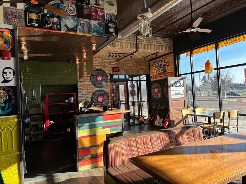 More Photos Of 1970 S Columbia Rd, Grand Forks Freestanding For Sale