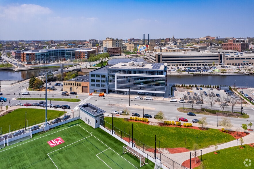 More Photos Of 1433 N Water St, Milwaukee Coworking Space