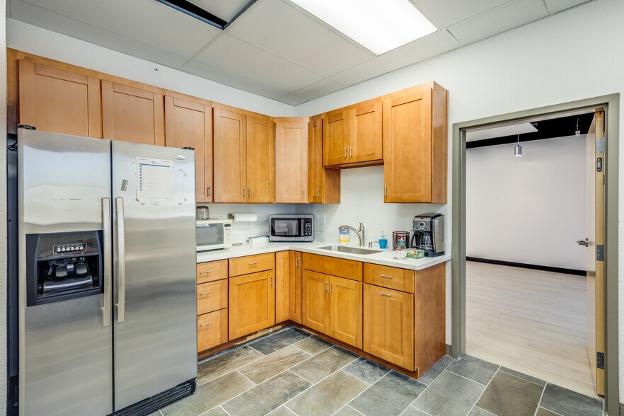 More Photos Of 41829-41841 Albrae St, Fremont Research And Development For Sale