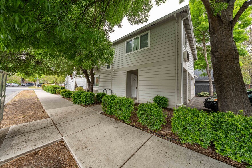 More Photos Of 139 Almond St, Medford Apartments For Sale