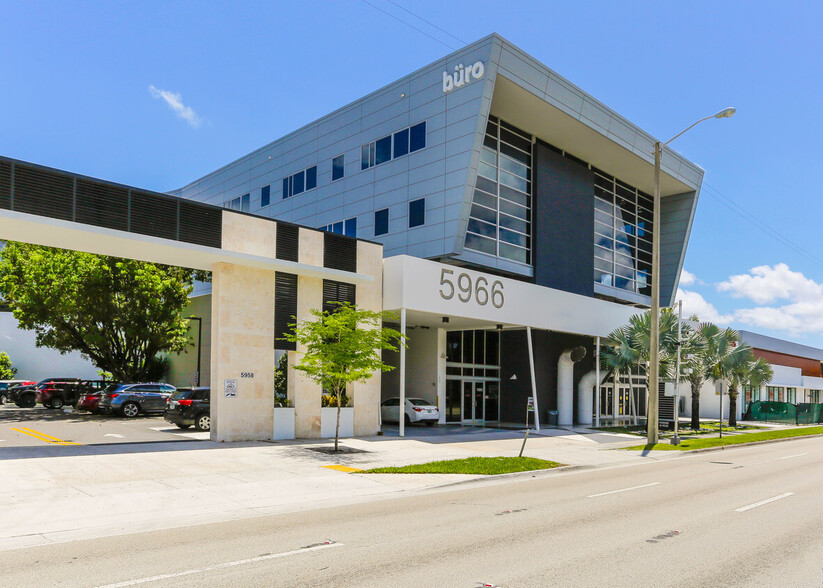 Primary Photo Of 5966 S Dixie Hwy, South Miami Loft Creative Space For Lease