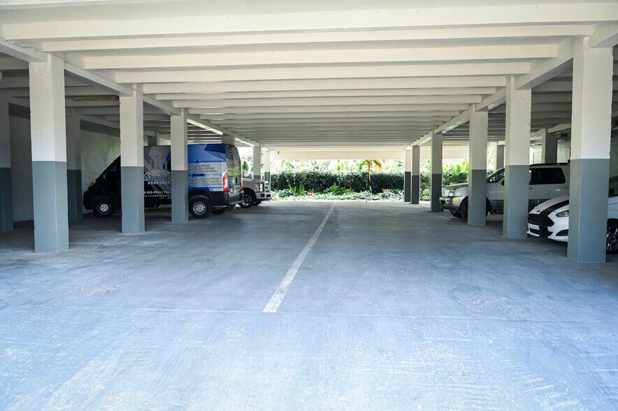 More Photos Of 5539 SW 8th St, Coral Gables Medical For Lease