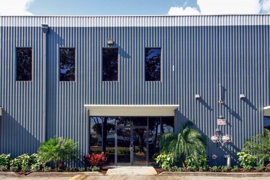 More Photos Of 1551 N Powerline Rd, Pompano Beach Unknown For Lease