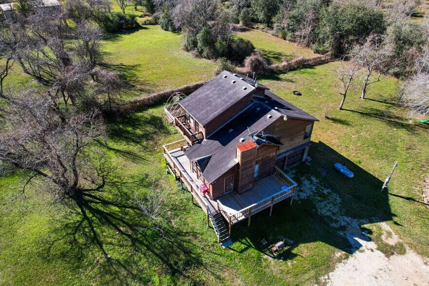 More Photos Of 6250 N Mallard Dr, Fulshear Land For Lease