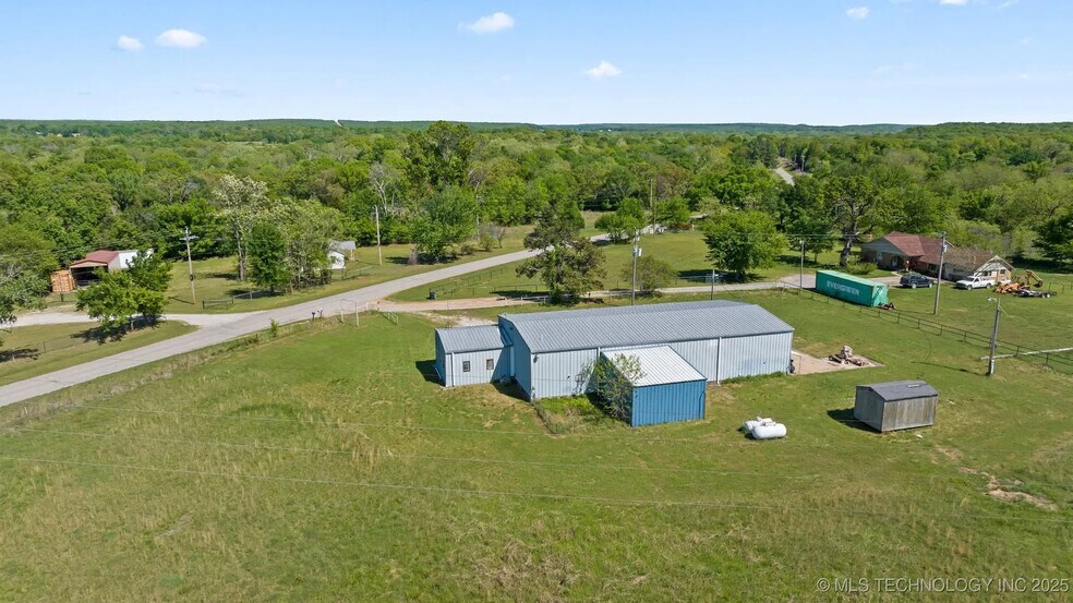 More Photos Of 9357 Webster Rd, Beggs Warehouse For Sale