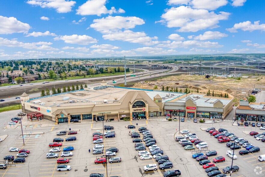 More Photos Of 165 Stewart Grn SW, Calgary Unknown For Lease