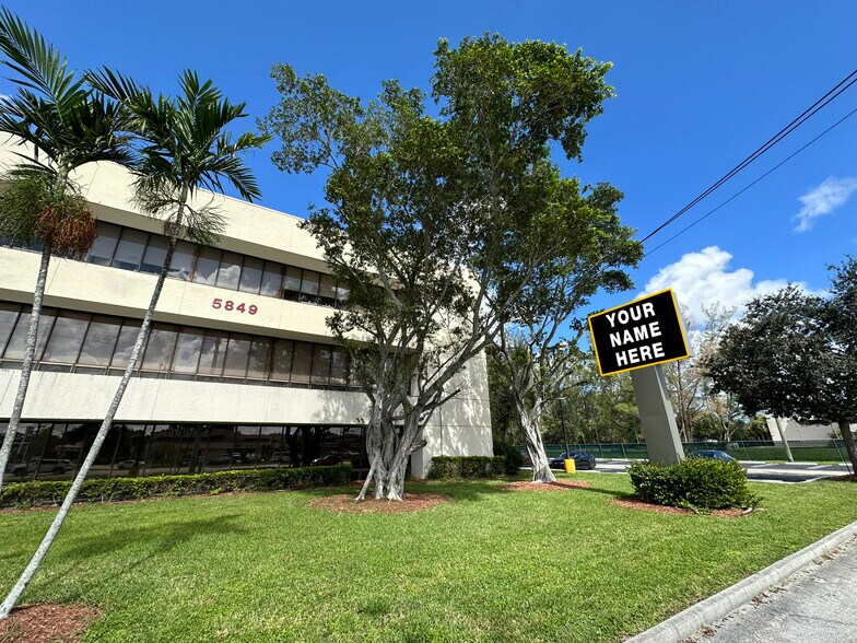 More Photos Of 5849 Okeechobee Blvd, West Palm Beach Office For Lease