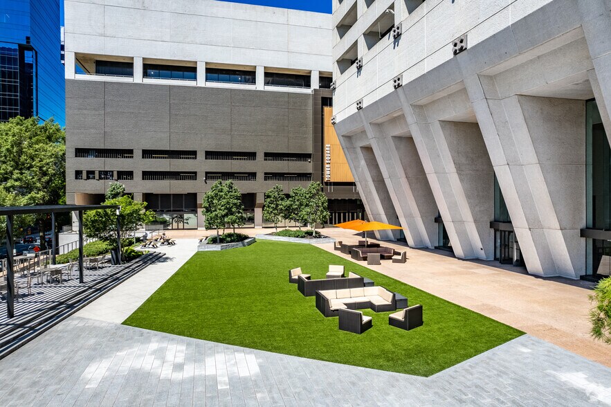 More Photos Of 675 W Peachtree St NW, Atlanta Office For Lease