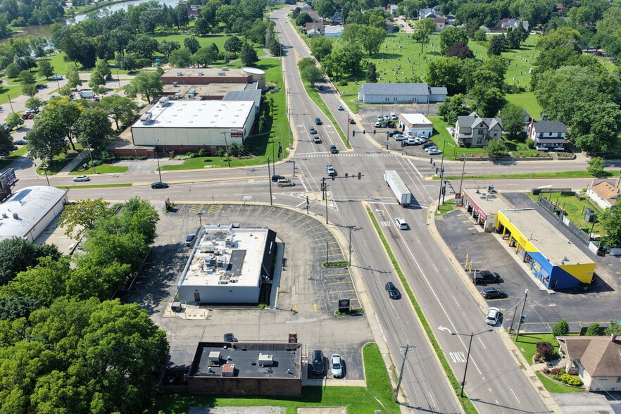 More Photos Of , Aurora General Retail For Sale