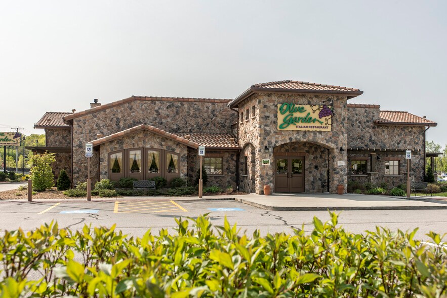 More Photos Of Rte 146, Worcester Unknown For Lease