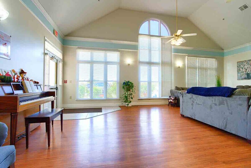 More Photos Of 7295 Copperfield Dr, Montgomery Rehabilitation Center For Sale