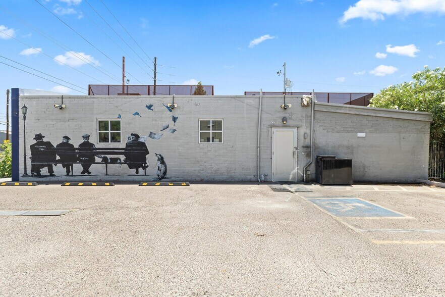 More Photos Of 4500 N 12th St, Phoenix Restaurant For Sale