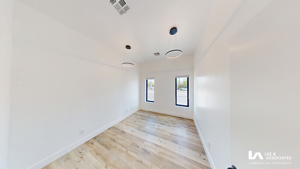 More Photos Of 3431 Cherry Ave, Long Beach Loft Creative Space For Lease