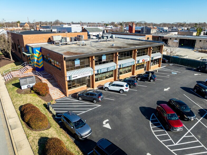 More Photos Of 111 Chinquapin Round Rd, Annapolis Flex For Lease