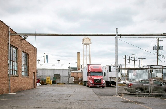 More Photos Of 2600 Washington Blvd, Bellwood Light Manufacturing For Lease