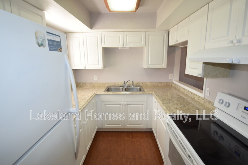 More Photos Of 1005 S New York Ave, Lakeland Apartments For Sale