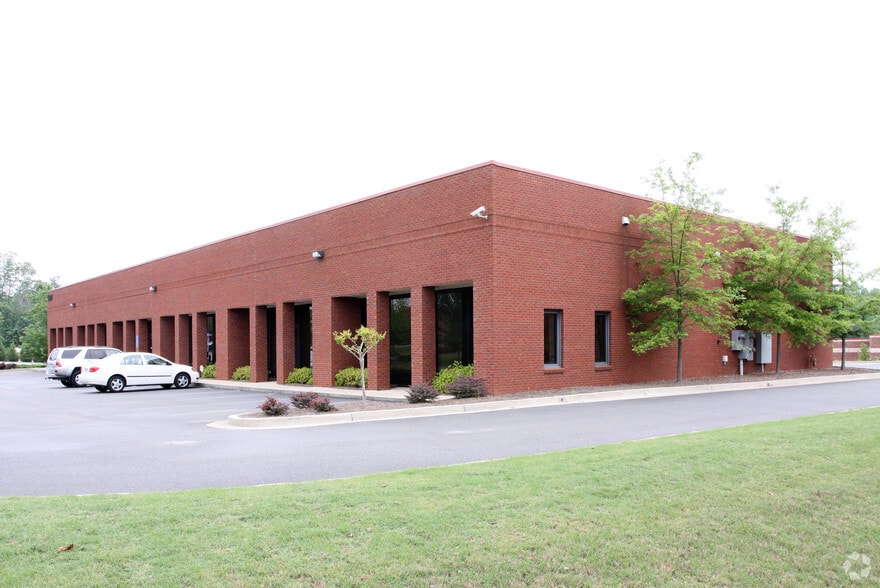 More Photos Of 5207 Belle Wood Ct, Buford Warehouse For Sale