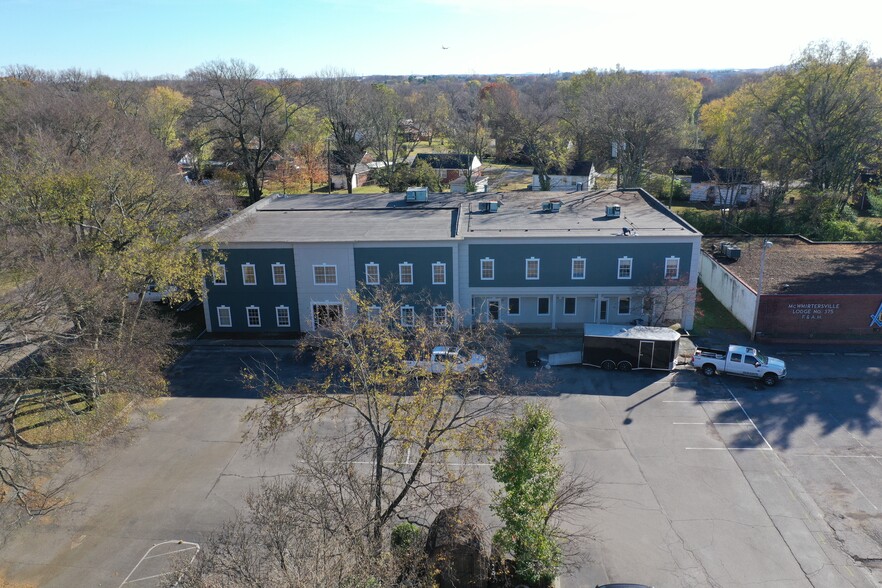 Primary Photo Of 2525 Lebanon Pike, Nashville Office For Lease