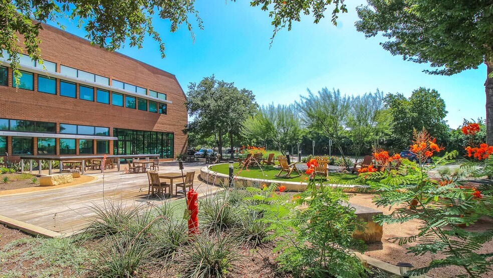 More Photos Of 6800 Burleson Rd, Austin Unknown For Lease