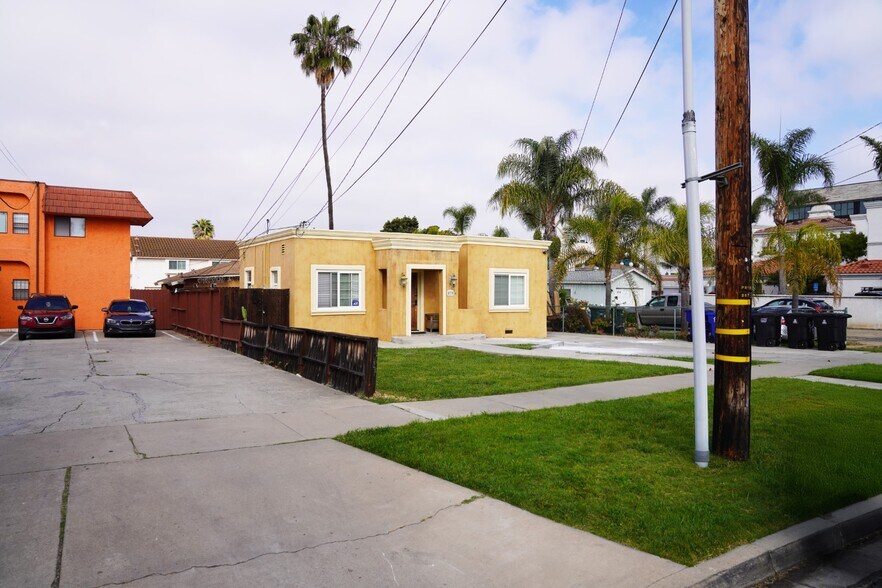 More Photos Of 520 Glover Ave, Chula Vista Apartments For Lease