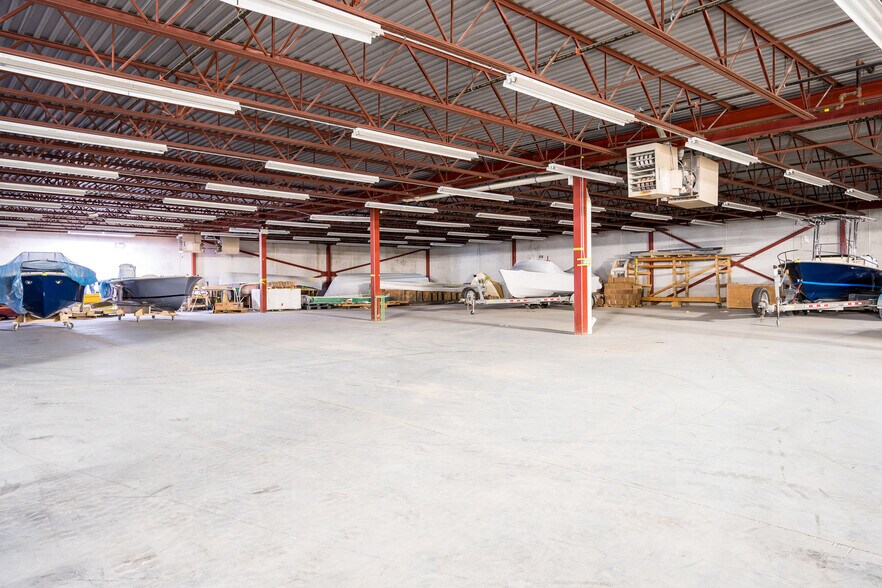 More Photos Of 2 Terra Dr, Markdale Industrial For Sale