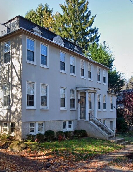 Primary Photo Of 4636 Keswick Rd, Baltimore Apartments For Sale