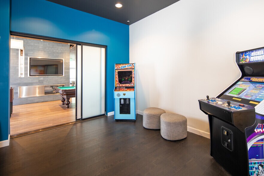 More Photos Of 1338 Chestnut St, Philadelphia Apartments For Sale