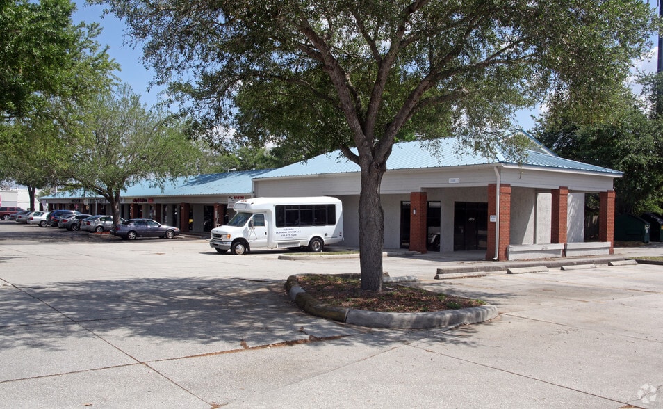 More Photos Of 7520 W Waters Ave, Tampa Unknown For Lease