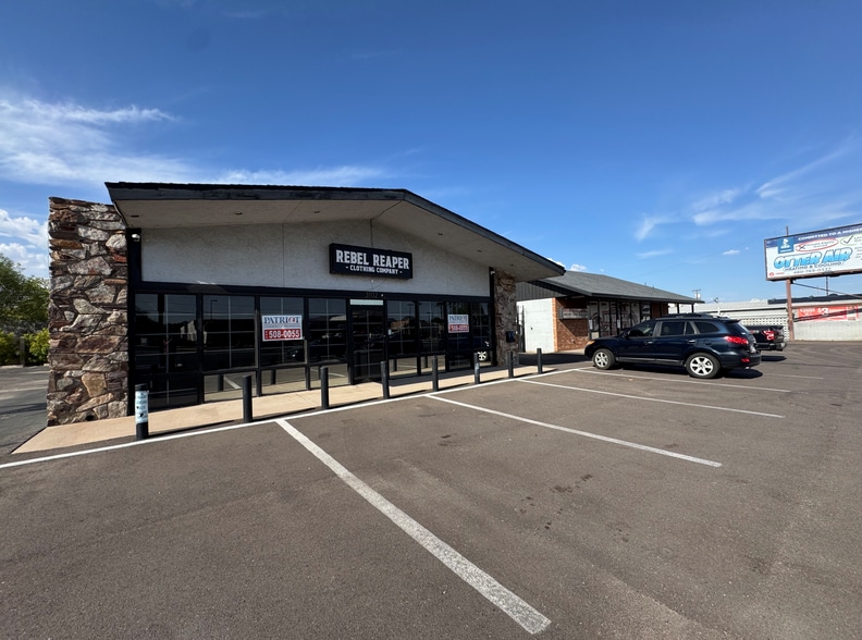 Primary Photo Of 3102 E Cactus Rd, Phoenix Storefront For Sale