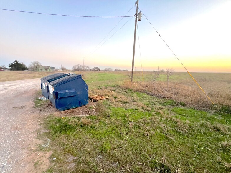 More Photos Of 1st St & Wilburn Ave St, Hollister Contractor Storage Yard For Sale