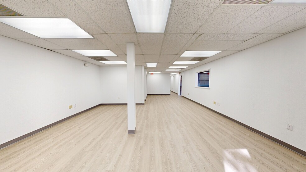 Primary Photo Of 7818 Depot Ln, Tampa Warehouse For Sale