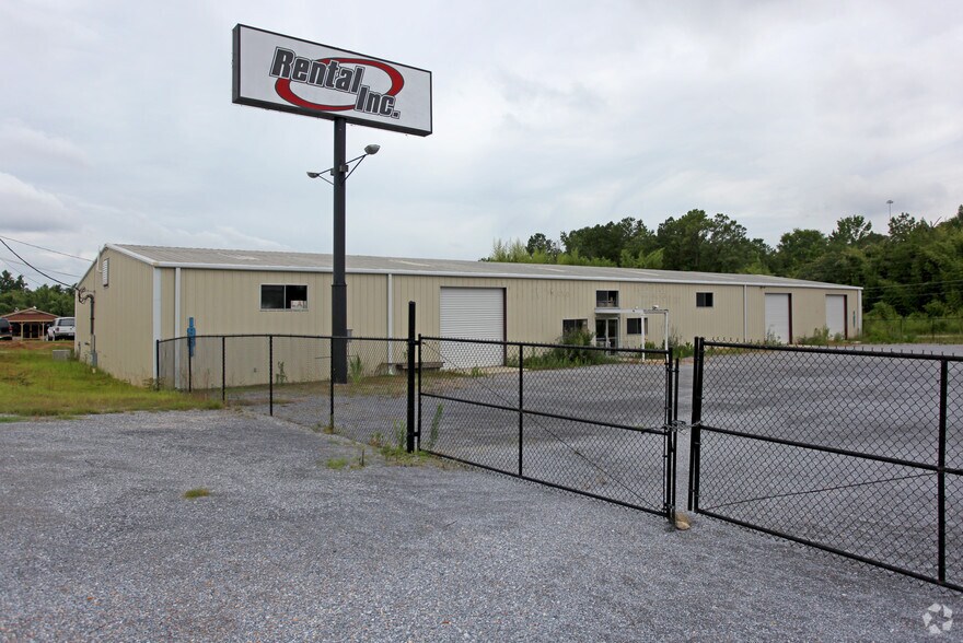 Primary Photo Of 1951 Market St, Millbrook Warehouse For Lease