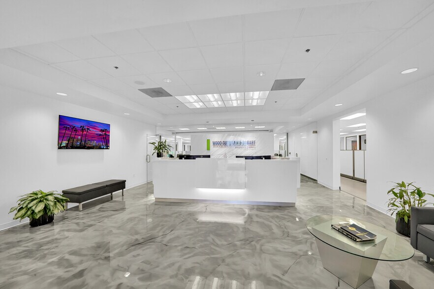 More Photos Of 15901 Red Hill Ave, Tustin Office For Sale