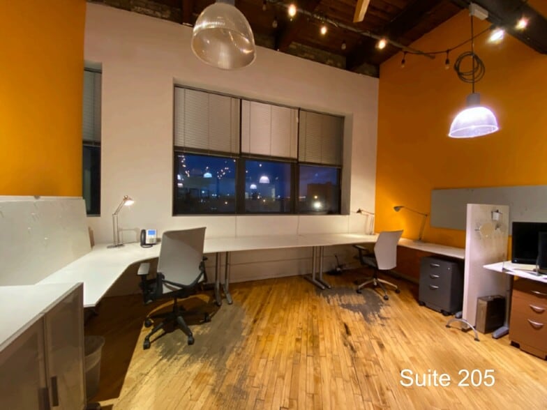 More Photos Of 1000 N Halsted St, Chicago Loft Creative Space For Lease