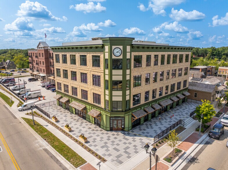 Primary Photo Of 705 Genesee St, Delafield Office For Lease