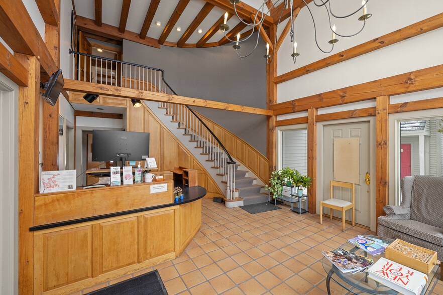 More Photos Of 68 Lyme Rd, Hanover Office Residential For Sale