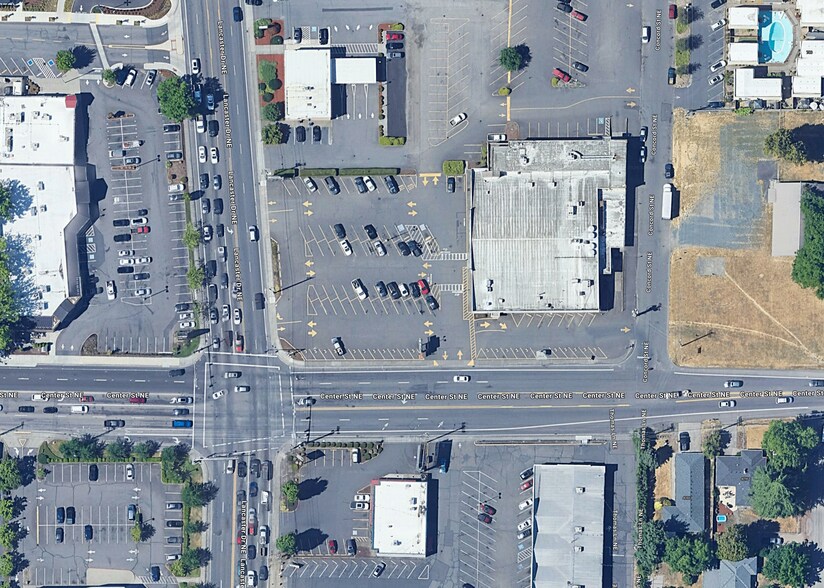 More Photos Of 702 Lancaster Dr NE, Salem Land For Lease